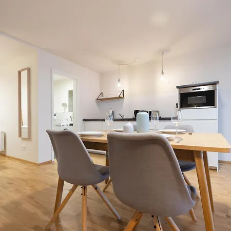 Bright Zentrum-west Stadion - Neueroeffnung - New Opening Aparthotel