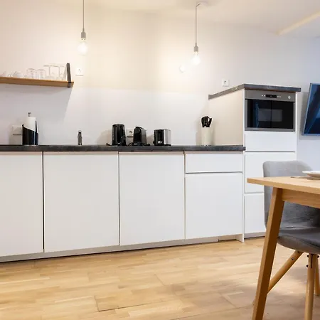 Aparthotel Bright Zentrum-west Stadion - Neueroeffnung - New Opening *