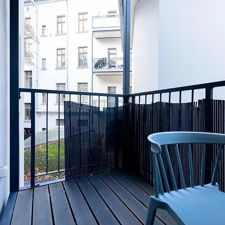 Bright Zentrum-west Stadion - Neueroeffnung - New Opening Aparthotel *