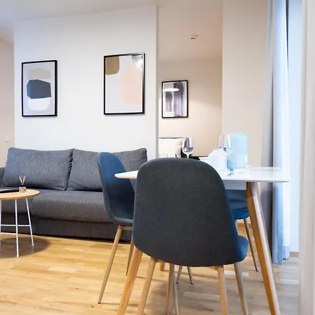 Aparthotel Bright Zentrum-west Stadion - Neueroeffnung - New Opening *