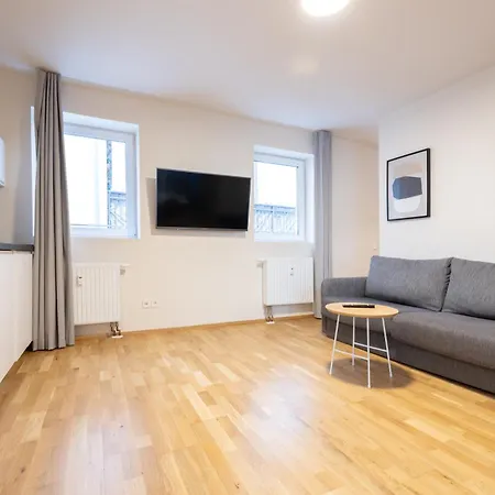 Aparthotel Bright Zentrum-west Stadion - Neueroeffnung - New Opening *